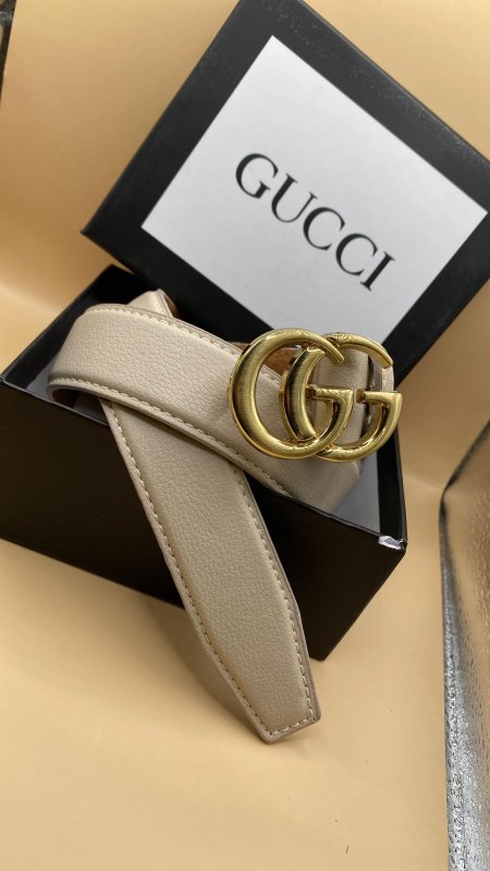 حزام Gucci✨ جلد اصلي مختوم مع علبة✨