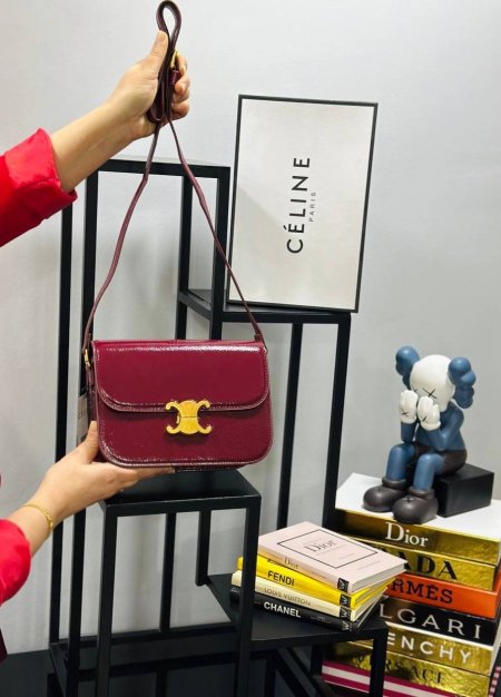 حقيبة CELINE ✨ حجم القاعدة 19 سم