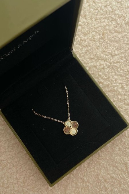 سنسال Van cleef✨