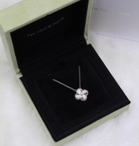 سنسال Van cleef✨