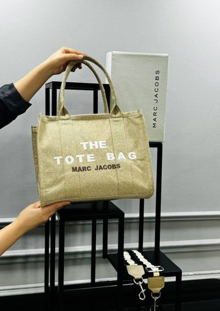 حقيبة THE TOTE BAG✨ حجم القاعدة 35 سم