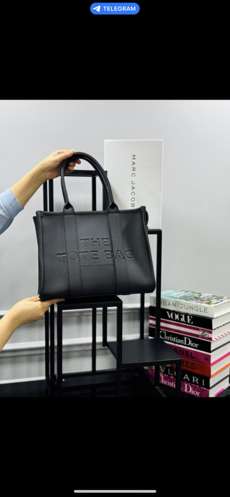 حقيبة THE TOTE BAG✨ حجم القاعدة 33 سم