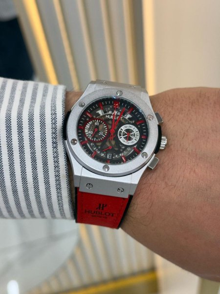 ساعة Hublot رجالي✨