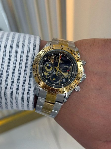 ساعة Rolex رجالي ✨