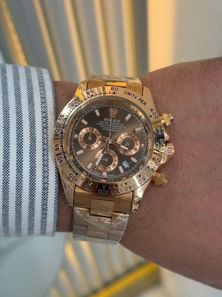 ساعة Rolex رجالي ✨