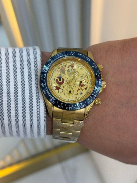 ساعة Rolex رجالي ✨