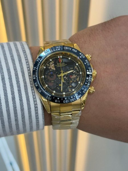 ساعة Rolex رجالي ✨