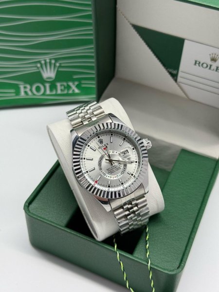 ساعة Rolex رجالي ✨