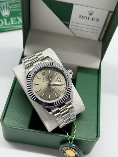 ساعة Rolex رجالي✨