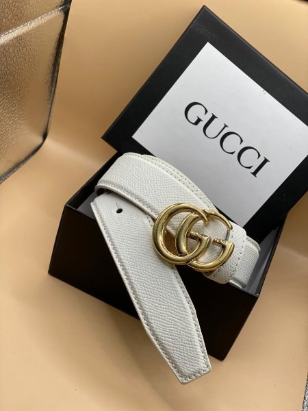 حزام Gucci✨جلد اصلي مختوم مع علبة✨