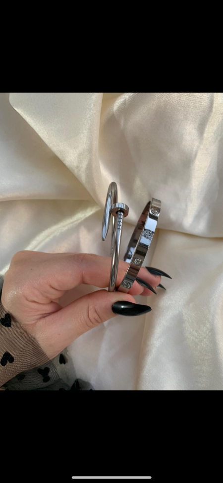 اساور Cartier✨ فضي