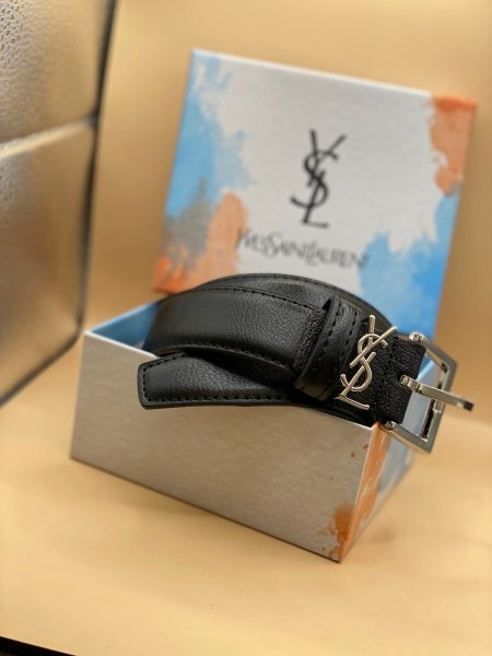حزام ysl✨ جلد اصلي مختوم مع علبة✨