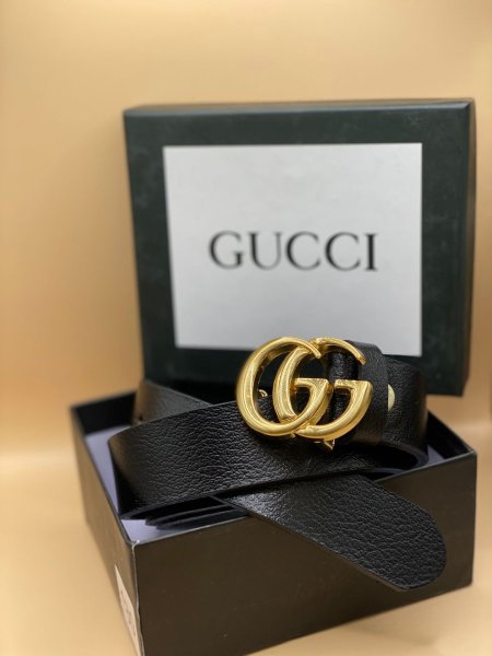 حزام Gucci✨جلد اصلي مختوم مع علبة ✨