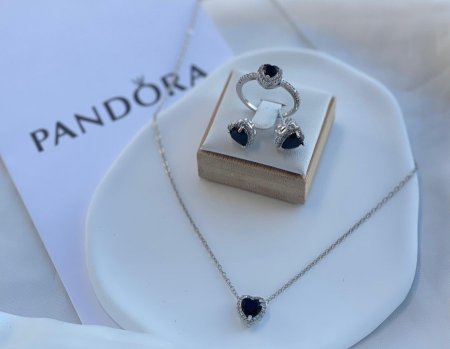 طقم Pandora لون اسود