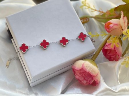 اسواره Van Cleef احمر فضي