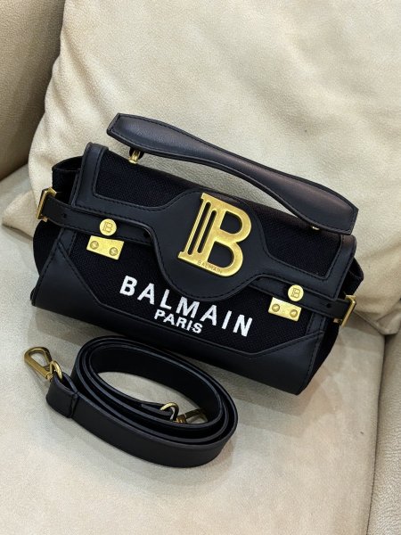 حقيبة Balmain حجم القاعدة 21✨